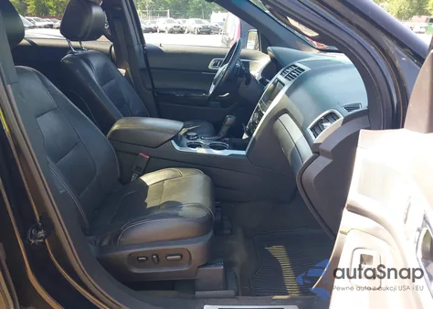 2015 Ford Explorer Sport z USA, uszkodzony, nr VIN 1FM5K8GTXFGA00534